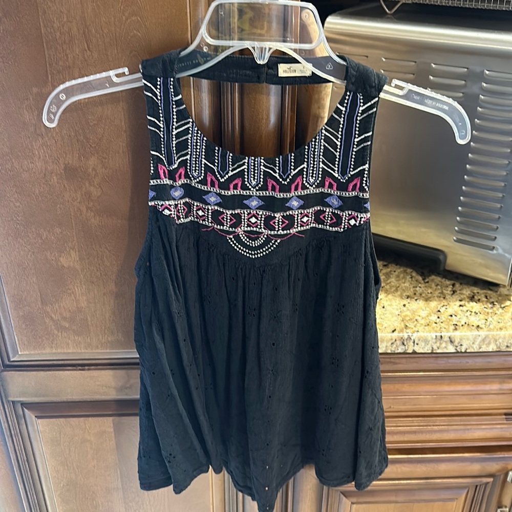 Hollister Tank used size small